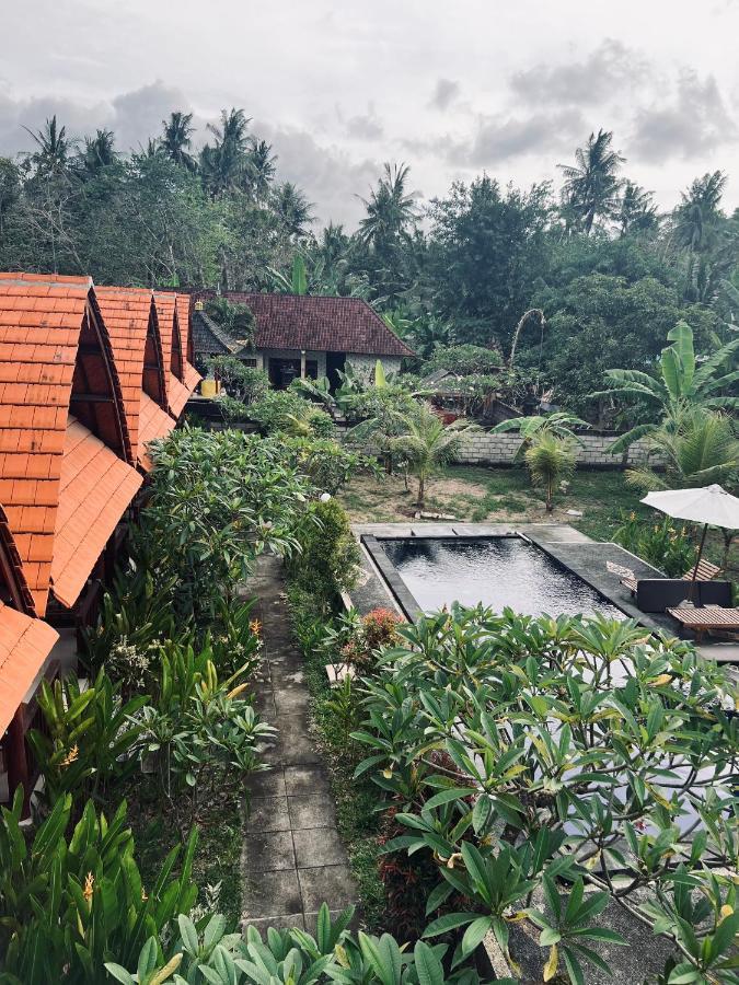 Sindhu Mesari Bungalow Toyapakeh Экстерьер фото