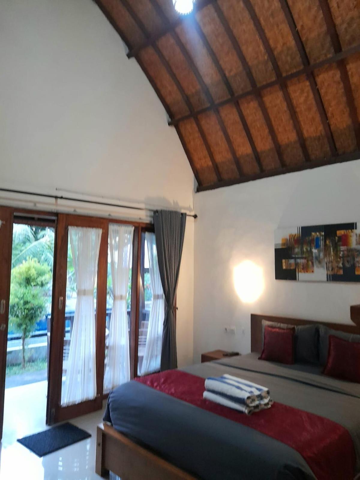 Sindhu Mesari Bungalow Toyapakeh Номер фото